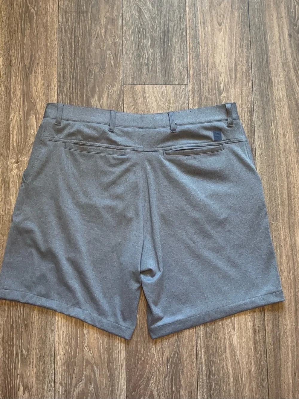 Halsey Breakwater  Sport Shorts Sz 38